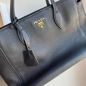 Prada - Vitello Phenix shoulder bag